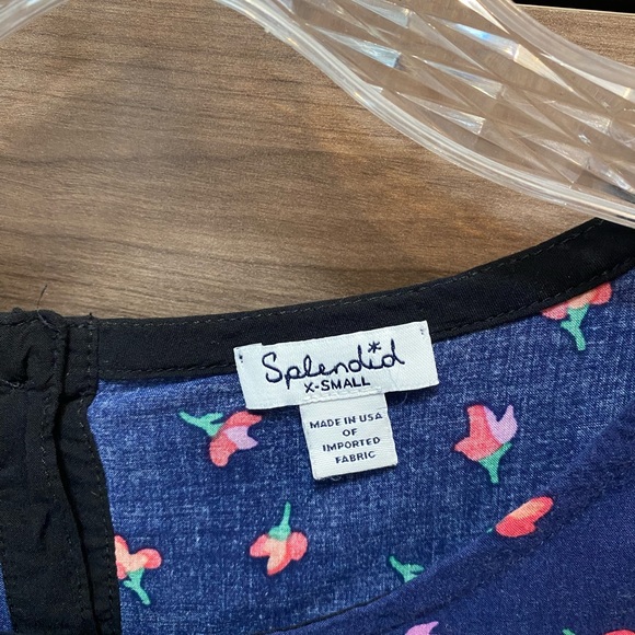 Splendid Top With Flowers in Navy, Size Small - Picture 3 of 3